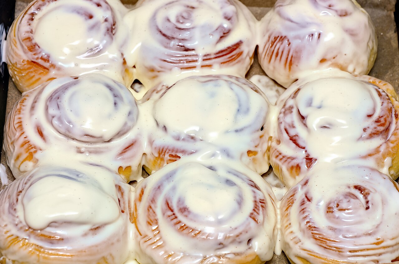 Cinnamon rolls