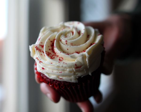 Redvelvet Dessert Box